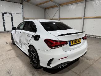 Mercedes A-klasse 200 120kW Automaat Pano Premium Plus picture 12