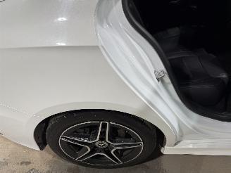 Mercedes A-klasse 200 120kW Automaat Pano Premium Plus picture 29