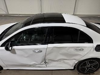 Mercedes A-klasse 200 120kW Automaat Pano Premium Plus picture 26