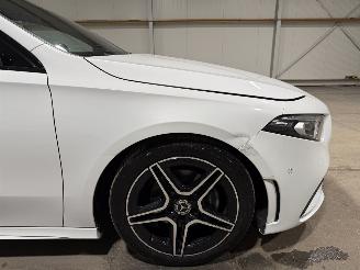 Mercedes A-klasse 200 120kW Automaat Pano Premium Plus picture 16