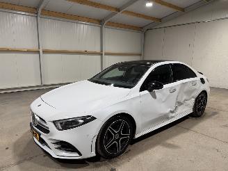 Mercedes A-klasse 200 120kW Automaat Pano Premium Plus picture 9