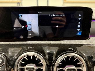 Mercedes A-klasse 200 120kW Automaat Pano Premium Plus picture 36