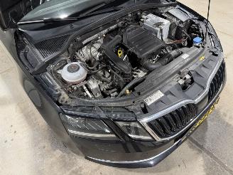 Skoda Octavia 1.0TSI 85kW Automaat  Style Business Panoramadak picture 23