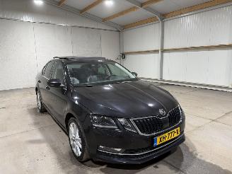Skoda Octavia 1.0TSI 85kW Automaat  Style Business Panoramadak picture 3