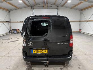 Toyota Proace CITY 1.2Turbo 96kW Automaat Live picture 7
