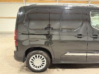 Toyota Proace CITY 1.2Turbo 96kW Automaat Live picture 14