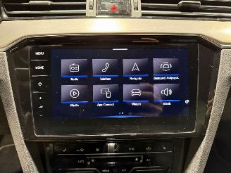 Volkswagen Passat 1.5TSI 110kW Automaat R-Line Business + picture 32