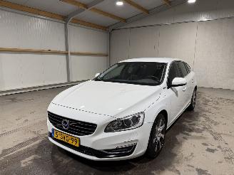 Volvo V-60 2.4D6 158kW Automaat AWD Plug-in Hybrid Summum picture 10