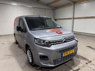 Citroën Berlingo 1.5BlueHDI 73kW Driver picture 3