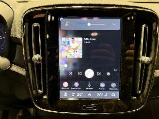 Volvo EC40 82kWh 325kW Twin Motor Performance Ultra Black Edition picture 33