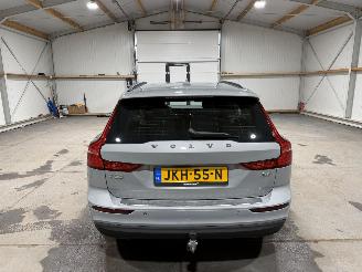 Volvo V-60 2.0B4 145kW Automaat Essential Edition picture 7