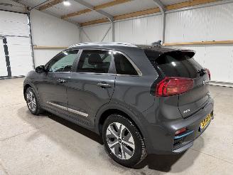 Kia e-Niro 64kWh 150kW Automaat DynamicPlusLine picture 11