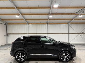 Schadeauto Peugeot 3008 1.2PT 96kW Automaat Blue Lease Executive 2019/4