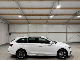 Unfallwagen Skoda Octavia 1.0eTSI 81kW Automaat Business Edition Plus 2024/2