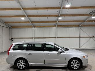 Unfallwagen Volvo V-70 1.6D2 84kW Automaat Kinetic 2013/11