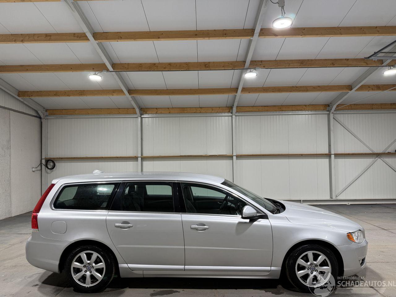 Volvo V-70 1.6D2 84kW Automaat Kinetic