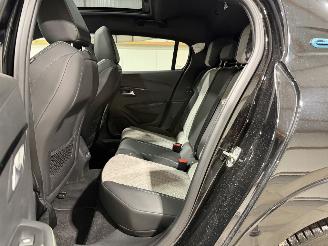 Peugeot e-208 50kWh  GT Pack Panoramadak picture 29