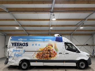damaged commercial vehicles Mercedes Sprinter 314 2.2CDI 105kW Automaat L3H2 FRIGO 2019/5