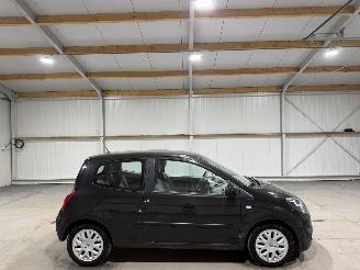 skadebil auto Renault Twingo 1.2-16V 55kW Automaat Initiale Airco 2008/7