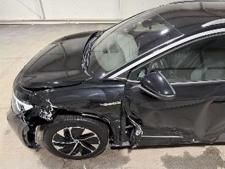 Volkswagen ID.4 77kWh 128kW Business Pro picture 17