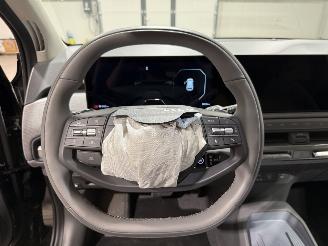 Kia EV3 81.4kWh 150kW PLUS picture 16