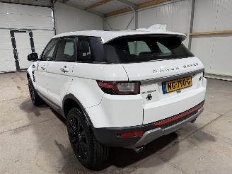 Land Rover Range Rover Evoque 2.0TD4 110kW Automaat Urban Series SE picture 12