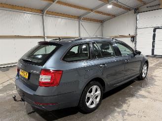 Skoda Octavia 1.5TSI 110kW Greentech Ambition picture 5