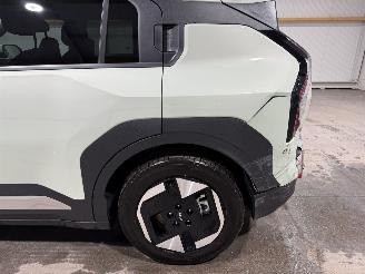 Kia EV3 81.4kWh 150kW Plus picture 16