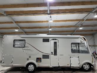 krockskadad bil camper Hymer  B 614CL 3.0d 114kW Automaat Standkachel levelsysteem luiffel 2013/3