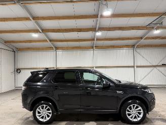 uszkodzony samochody osobowe Land Rover Discovery Sport 2.0TD4 110kW Automaat Urban Series SE Pano 2017/10