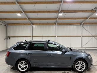 skadebil auto Skoda Octavia 2.0TDI 110kW Automaat Style Business 2019/1