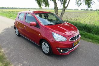 Schadeauto Mitsubishi Space-star 1.0 70pk  5drs Cool + 35.000km nap Airco Nieuwstaat 2018 2018/8