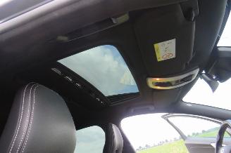 Volvo V-60 2.0 D 120 pk  Pular+ Dynamic  Euro 6 schuifdak Leer  Camera Navigatie  2017 picture 9
