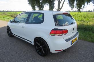 Vaurioauto  passenger cars Volkswagen Golf 1.4 Easyline 2009 80pk Camera Navigatie  Airco 2009/4