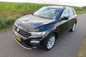 Volkswagen T-Roc 1.0 TSi  116pk Sport 77.000km nap  Camera Navigatie [ parkeerschade  nieuwstaat picture 20