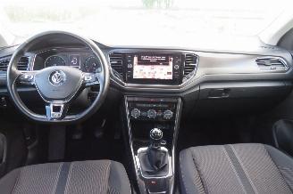 Volkswagen T-Roc 1.0 TSi  116pk Sport 77.000km nap  Camera Navigatie [ parkeerschade  nieuwstaat picture 18