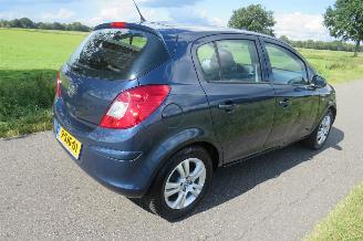 Opel Corsa 1.2 16v Berlin  31.000km nap !!!!!! Airco 5 Drs Parkeerschade [ van opa Geweest picture 14