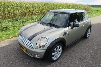 Mini Cooper 1.6  Cooper Pepper 2008  Airco 214.000km nap picture 3