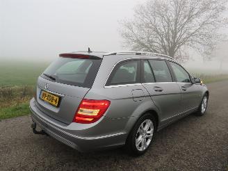Mercedes C-klasse 220 CDI 170pk Business Avangarde  2012 Estate navigatie  leer camera [ schadevrij picture 3