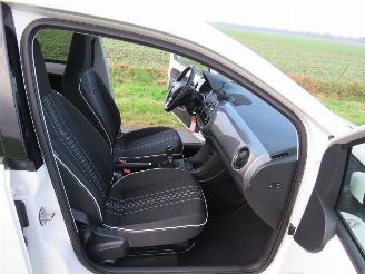 Seat Mii 10. 5Drs Sport Connect  76.000km nap navigatie Sensoren 2017  Airco  [ nieuwstaat picture 3