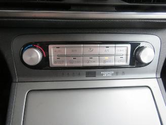 Hyundai Kona 39 kw Automaat  Elektrisch 2021  40.000km Camera Navigatie  stoelverwarmig  nieuwstaat picture 23