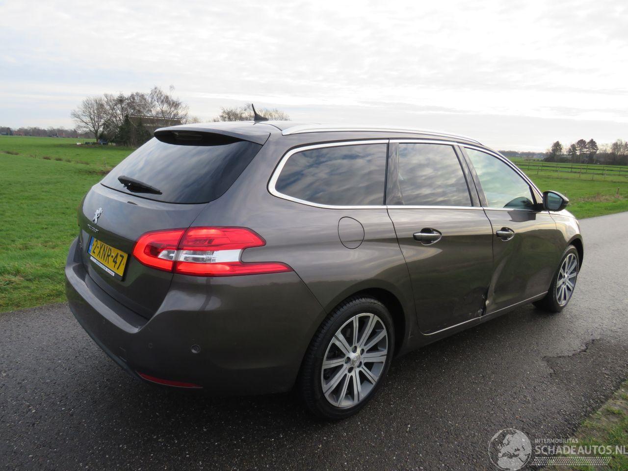 Peugeot 308 SW 1.2eTHP 131pk!!! Automaat Allure 178.000km nap Camera leer Navigatie Splinter nieuw