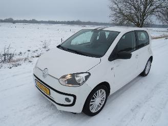 Volkswagen Up! 1.0 High Up  5drs Airco Navigatie 08-2014 Parkeerschade Bumper voor picture 10