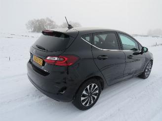 Ford Fiesta 1.0 130pk Hybride 21.000km Benzine/ Elektrisch Camera Navigatie Stoelverwarmd en stuur picture 2