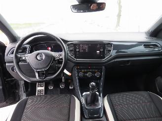 Volkswagen T-Roc 1.5 TSi Sport 150pk 2018 Parkeerschade [ Camera Navigatie Clima stoel stuur verwarring picture 3