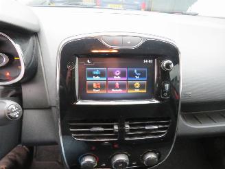 Renault Clio 0.9 TCE  90pk  NIGHT&Day  2013 Navigatie Airco  Schadevrij picture 13