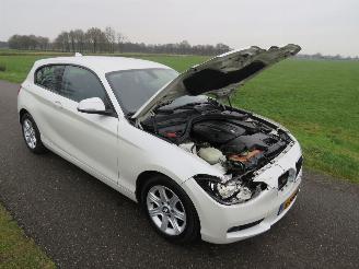 BMW 1-serie 118 Diesel 143pk 6 Bak Navigatie Airco 2014  [ Model 2015  [parelmoer picture 9