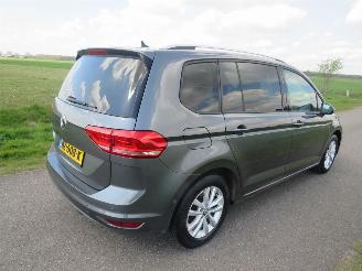 škoda osobní automobily Volkswagen Touran 1.4 TSi  150pk 7 PERSOONS Camera Navigatie  2016  140.000km stoelverwarming 2016/5