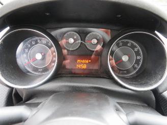 Fiat Punto Evo 1.3 M JTD Dynamic  2010 Airco  parkeerschade picture 9