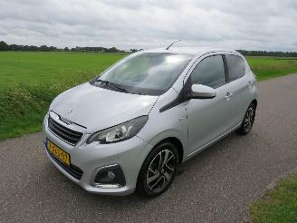 Unfallwagen Peugeot 108 1.2 VTI Allure  192.000km  Orgineel Navigatie  Airco  2014 schadevrij 2014/8